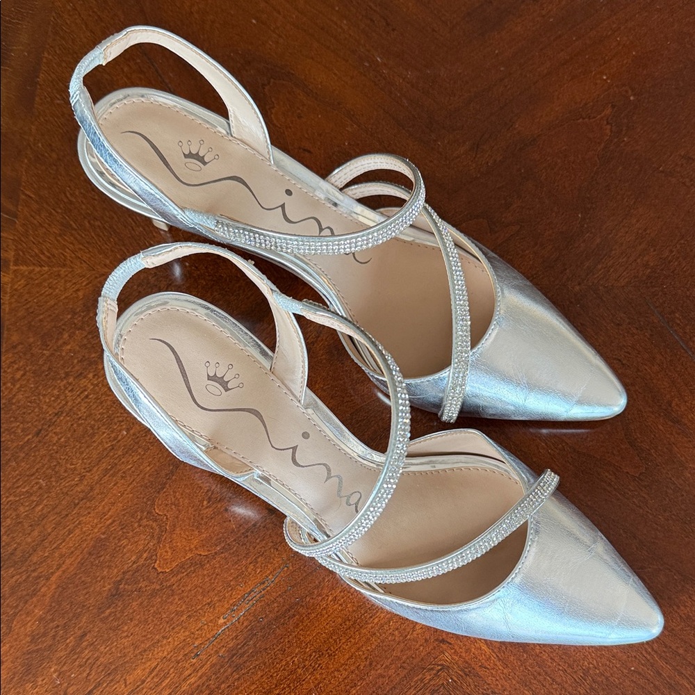 Non Silver Strappy Women's dress heels